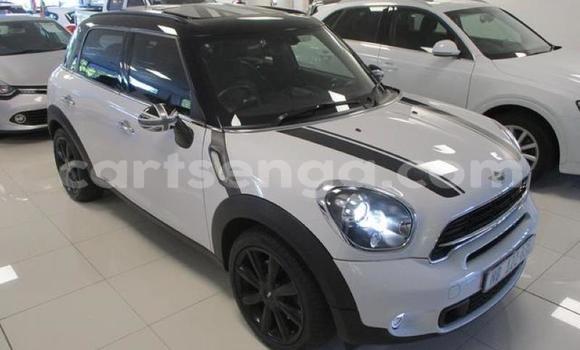 Buy Used MINI Countryman White Car in Matsapha in Manzini Buy Used MINI Countryman White Car in Matsapha in Manzini