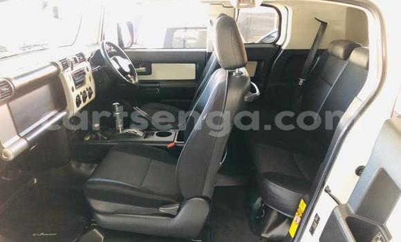 Nunua Ilio tumika Toyota Land Cruiser Beige Gari ndani ya Bulembu nchini Hhohho Nunua Ilio tumika Toyota Land Cruiser Beige Gari ndani ya Bulembu nchini Hhohho