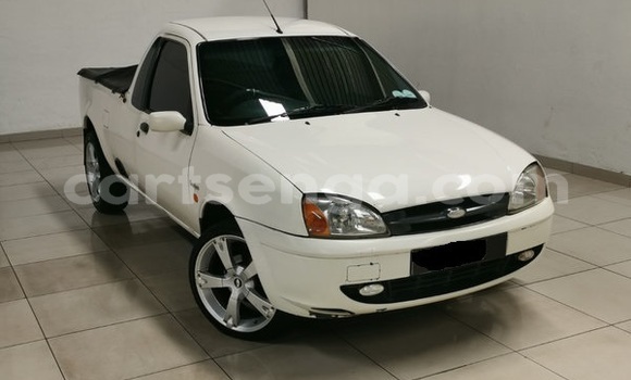 Nunua Ilio tumika Ford Pickup White Gari ndani ya Hlatikulu nchini Wilaya ya Shiselweni Nunua Ilio tumika Ford Pickup White Gari ndani ya Hlatikulu nchini Wilaya ya Shiselweni