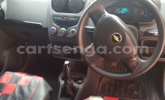 Nunua Ilio tumika Chevrolet S-10 Pickup White Gari ndani ya Ezulwini nchini Hhohho Nunua Ilio tumika Chevrolet S-10 Pickup White Gari ndani ya Ezulwini nchini Hhohho