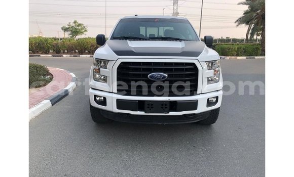 Nunua Imported Ford Club Wagon White Gari ndani ya Import - Dubai nchini Hhohho Nunua Imported Ford Club Wagon White Gari ndani ya Import - Dubai nchini Hhohho