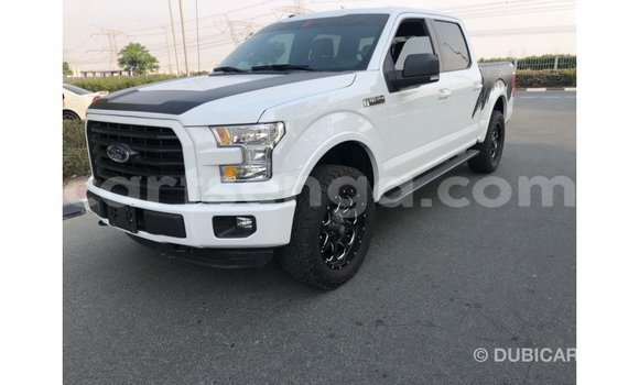 Nunua Imported Ford Club Wagon White Gari ndani ya Import - Dubai nchini Hhohho Nunua Imported Ford Club Wagon White Gari ndani ya Import - Dubai nchini Hhohho