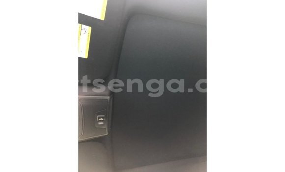 Nunua Imported Ford Club Wagon White Gari ndani ya Import - Dubai nchini Hhohho Nunua Imported Ford Club Wagon White Gari ndani ya Import - Dubai nchini Hhohho