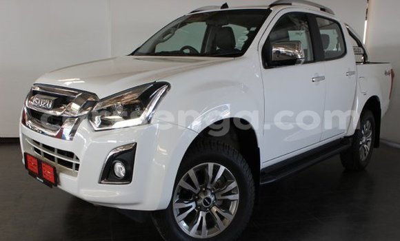 Nunua Ilio tumika Isuzu KB White Gari ndani ya Ezulwini nchini Hhohho Nunua Ilio tumika Isuzu KB White Gari ndani ya Ezulwini nchini Hhohho