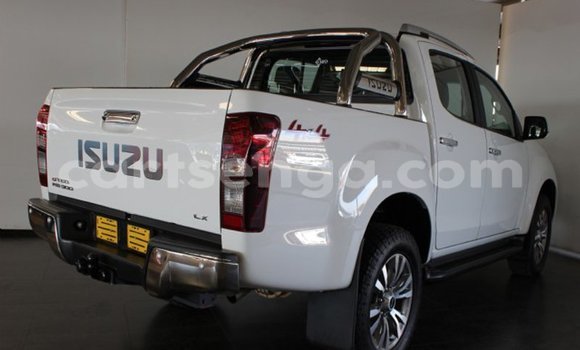 Nunua Ilio tumika Isuzu KB White Gari ndani ya Ezulwini nchini Hhohho Nunua Ilio tumika Isuzu KB White Gari ndani ya Ezulwini nchini Hhohho