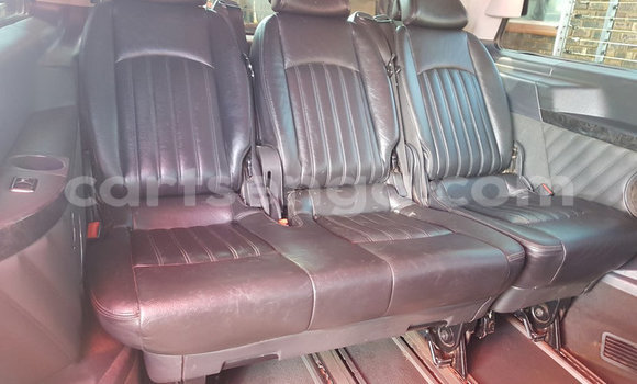 Nunua Ilio tumika Mercedes Viano Silver Gari ndani ya Bulembu nchini Hhohho Nunua Ilio tumika Mercedes Viano Silver Gari ndani ya Bulembu nchini Hhohho