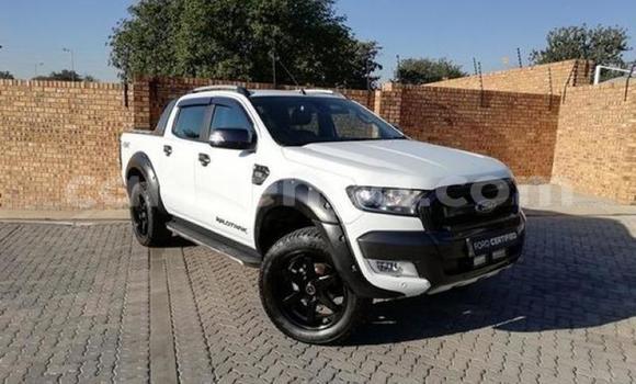 Nunua Ilio tumika Ford Ranger White Gari ndani ya Manzini nchini Manzini Nunua Ilio tumika Ford Ranger White Gari ndani ya Manzini nchini Manzini