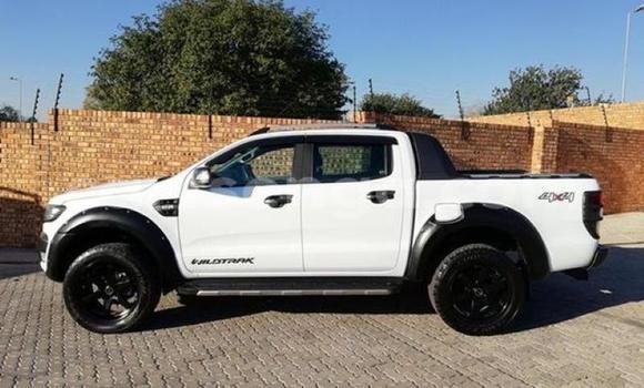Nunua Ilio tumika Ford Ranger White Gari ndani ya Manzini nchini Manzini Nunua Ilio tumika Ford Ranger White Gari ndani ya Manzini nchini Manzini