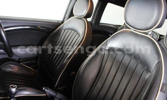 Nunua Ilio tumika MINI Clubman Silver Gari ndani ya Manzini nchini Manzini Nunua Ilio tumika MINI Clubman Silver Gari ndani ya Manzini nchini Manzini