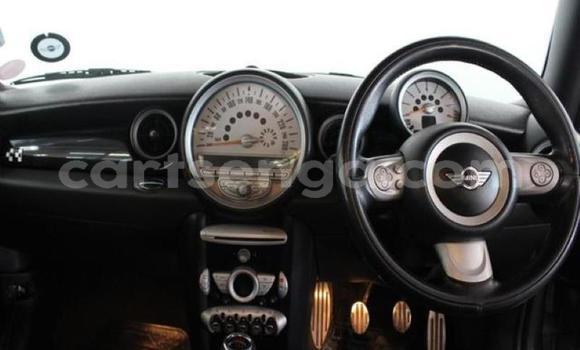 Nunua Ilio tumika MINI Clubman Silver Gari ndani ya Manzini nchini Manzini Nunua Ilio tumika MINI Clubman Silver Gari ndani ya Manzini nchini Manzini