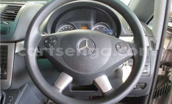 Buy Used Mercedes‒Benz Viano Silver Car in Bulembu in Hhohho Buy Used Mercedes‒Benz Viano Silver Car in Bulembu in Hhohho