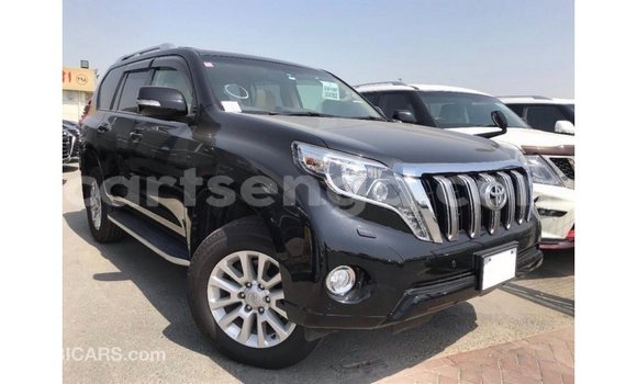 Acheter Import Voiture Toyota Prado Noir à Import - Dubai, Hhohho Acheter Import Voiture Toyota Prado Noir à Import - Dubai, Hhohho