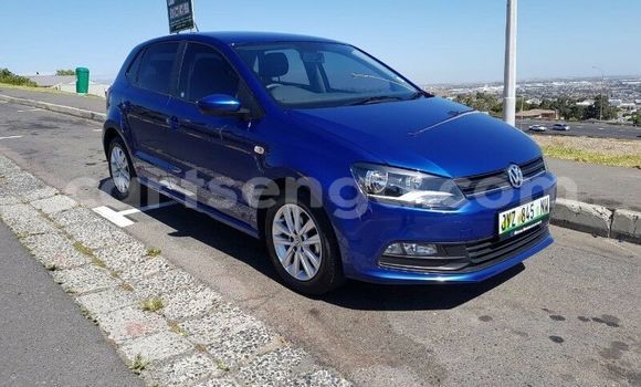 Nunua Ilio tumika Volkswagen Polo Blue Gari ndani ya Ezulwini nchini Hhohho Nunua Ilio tumika Volkswagen Polo Blue Gari ndani ya Ezulwini nchini Hhohho