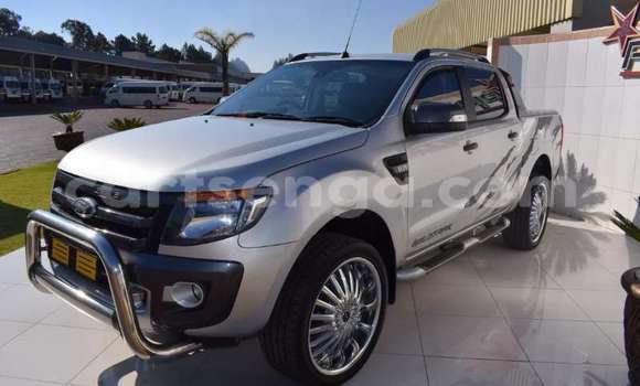 Nunua Ilio tumika Ford Ranger Silver Gari ndani ya Bulembu nchini Hhohho Nunua Ilio tumika Ford Ranger Silver Gari ndani ya Bulembu nchini Hhohho