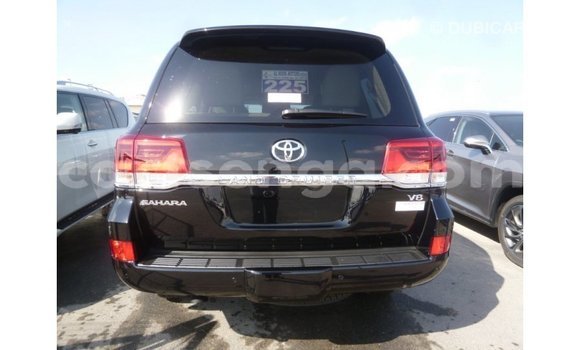 Nunua Imported Toyota Land Cruiser Black Gari ndani ya Import - Dubai nchini Hhohho Nunua Imported Toyota Land Cruiser Black Gari ndani ya Import - Dubai nchini Hhohho