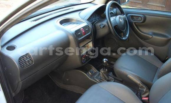 Nunua Ilio tumika Opel Corsa White Gari ndani ya Mbabane nchini Manzini Nunua Ilio tumika Opel Corsa White Gari ndani ya Mbabane nchini Manzini
