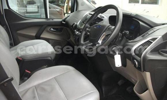 Acheter Occasion Voiture Ford Tourneo Custom Blanc à Mbabane, Manzini Acheter Occasion Voiture Ford Tourneo Custom Blanc à Mbabane, Manzini