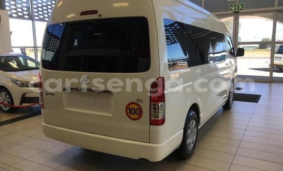 Nunua Ilio tumika Toyota Raum White Gari ndani ya Mbabane nchini Manzini Nunua Ilio tumika Toyota Raum White Gari ndani ya Mbabane nchini Manzini