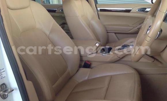 Buy Used Porsche Cayenne White Car in Matsapha in Manzini Buy Used Porsche Cayenne White Car in Matsapha in Manzini