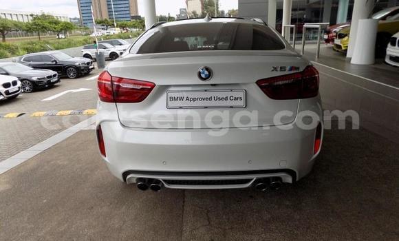 Acheter Occasion Voiture BMW X6 M Blanc à Manzini, Manzini Acheter Occasion Voiture BMW X6 M Blanc à Manzini, Manzini