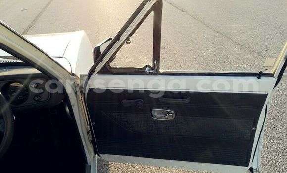 Buy Used Nissan Pickup White Car in Ezulwini in Hhohho Buy Used Nissan Pickup White Car in Ezulwini in Hhohho