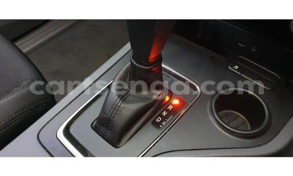 Nunua Ilio tumika Ford Everest White Gari ndani ya Manzini nchini Manzini Nunua Ilio tumika Ford Everest White Gari ndani ya Manzini nchini Manzini