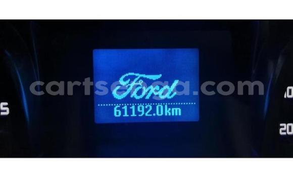 Nunua Ilio tumika Ford Everest White Gari ndani ya Manzini nchini Manzini Nunua Ilio tumika Ford Everest White Gari ndani ya Manzini nchini Manzini