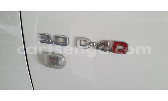 Nunua Ilio tumika Toyota Fortuner White Gari ndani ya Manzini nchini Manzini Nunua Ilio tumika Toyota Fortuner White Gari ndani ya Manzini nchini Manzini