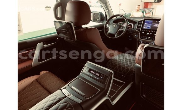 Buy Import Toyota Land Cruiser Black Car in Import - Dubai in Hhohho Buy Import Toyota Land Cruiser Black Car in Import - Dubai in Hhohho