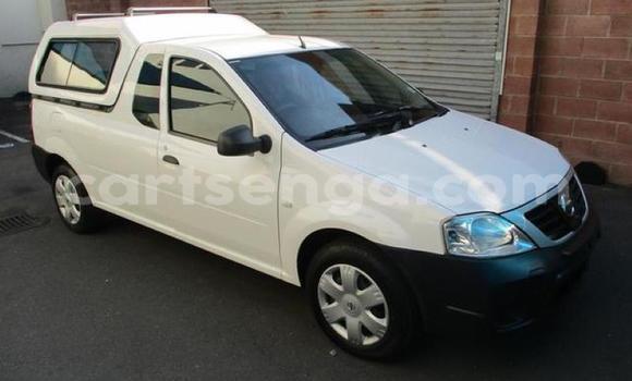Buy Used Nissan NP 300 White Car in Matsapha in Manzini Buy Used Nissan NP 300 White Car in Matsapha in Manzini