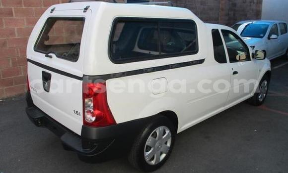Buy Used Nissan NP 300 White Car in Matsapha in Manzini Buy Used Nissan NP 300 White Car in Matsapha in Manzini