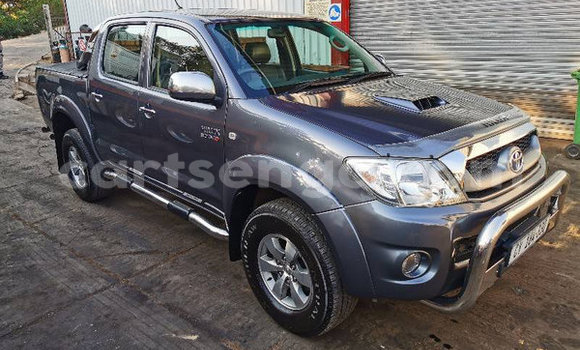 Nunua Ilio tumika Toyota Hilux Blue Gari ndani ya Big Bend nchini Lubombo Nunua Ilio tumika Toyota Hilux Blue Gari ndani ya Big Bend nchini Lubombo