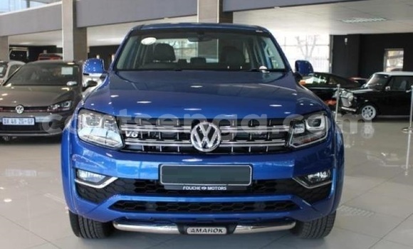 Buy Used Volkswagen Amarok Blue Car in Ezulwini in Hhohho Buy Used Volkswagen Amarok Blue Car in Ezulwini in Hhohho