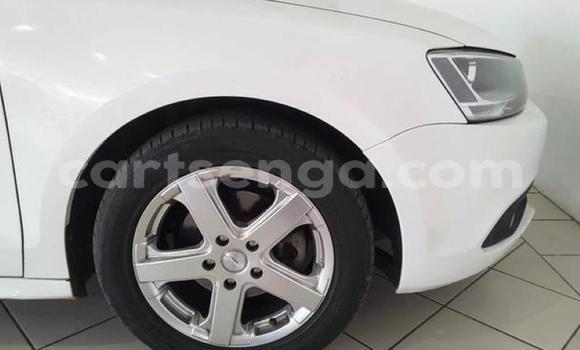 Buy Used Volkswagen Jetta White Car in Ezulwini in Hhohho Buy Used Volkswagen Jetta White Car in Ezulwini in Hhohho