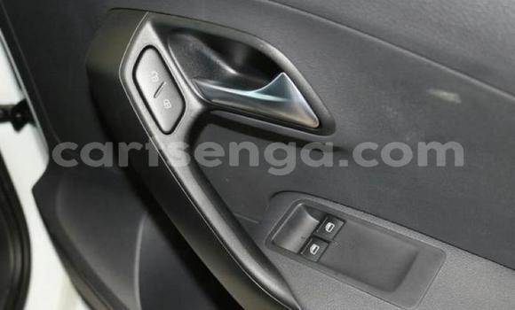Acheter Occasion Voiture Volkswagen Polo Blanc à Ezulwini, Hhohho Acheter Occasion Voiture Volkswagen Polo Blanc à Ezulwini, Hhohho