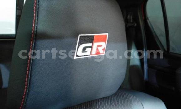 Acheter Occasion Voiture Toyota Hilux Beige à Ezulwini, Hhohho Acheter Occasion Voiture Toyota Hilux Beige à Ezulwini, Hhohho