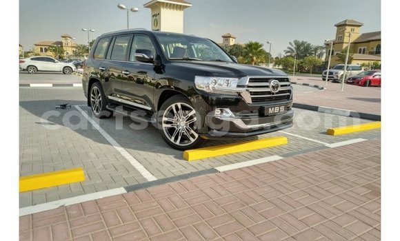 Buy Import Toyota Land Cruiser Black Car in Import - Dubai in Hhohho Buy Import Toyota Land Cruiser Black Car in Import - Dubai in Hhohho