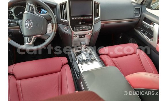Buy Import Toyota Land Cruiser Black Car in Import - Dubai in Hhohho Buy Import Toyota Land Cruiser Black Car in Import - Dubai in Hhohho