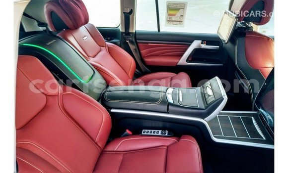 Buy Import Toyota Land Cruiser Black Car in Import - Dubai in Hhohho Buy Import Toyota Land Cruiser Black Car in Import - Dubai in Hhohho