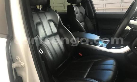 Buy Used Land Rover Range Rover Sport White Car in Ezulwini in Hhohho Buy Used Land Rover Range Rover Sport White Car in Ezulwini in Hhohho
