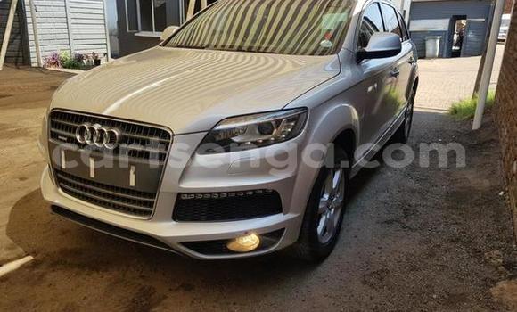 Acheter Occasion Voiture Audi Q7 Gris à Manzini, Manzini Acheter Occasion Voiture Audi Q7 Gris à Manzini, Manzini