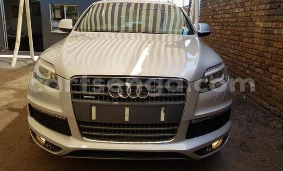Acheter Occasion Voiture Audi Q7 Gris à Manzini, Manzini Acheter Occasion Voiture Audi Q7 Gris à Manzini, Manzini