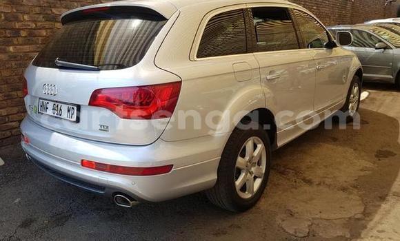 Acheter Occasion Voiture Audi Q7 Gris à Manzini, Manzini Acheter Occasion Voiture Audi Q7 Gris à Manzini, Manzini
