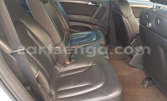 Acheter Occasion Voiture Audi Q7 Gris à Manzini, Manzini Acheter Occasion Voiture Audi Q7 Gris à Manzini, Manzini