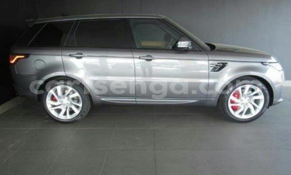 Nunua Ilio tumika Land Rover Range Rover Sport Beige Gari ndani ya Manzini nchini Manzini Nunua Ilio tumika Land Rover Range Rover Sport Beige Gari ndani ya Manzini nchini Manzini