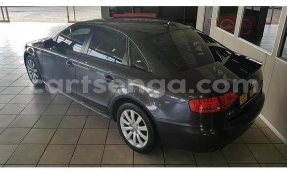 Nunua Ilio tumika Audi A4 Black Gari ndani ya Manzini nchini Manzini Nunua Ilio tumika Audi A4 Black Gari ndani ya Manzini nchini Manzini
