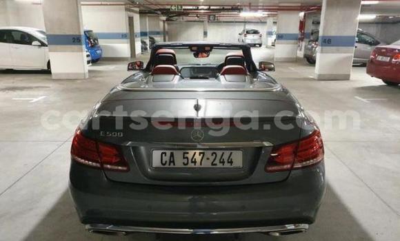 Acheter Occasion Voiture Mercedes‒Benz E–Class Autre à Hlatikulu, Shiselweni District Acheter Occasion Voiture Mercedes‒Benz E–Class Autre à Hlatikulu, Shiselweni District