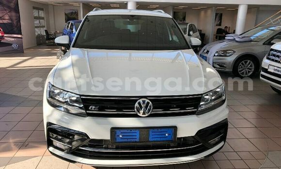 Acheter Occasion Voiture Volkswagen Tiguan Blanc à Ezulwini, Hhohho Acheter Occasion Voiture Volkswagen Tiguan Blanc à Ezulwini, Hhohho