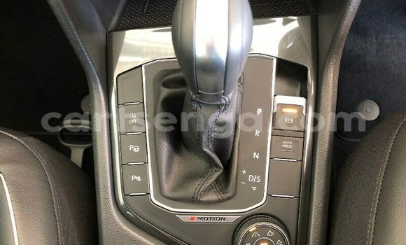 Acheter Occasion Voiture Volkswagen Tiguan Blanc à Ezulwini, Hhohho Acheter Occasion Voiture Volkswagen Tiguan Blanc à Ezulwini, Hhohho