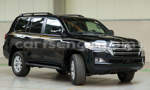 Buy Used Toyota Land Cruiser Black Car in Manzini in Manzini Buy Used Toyota Land Cruiser Black Car in Manzini in Manzini